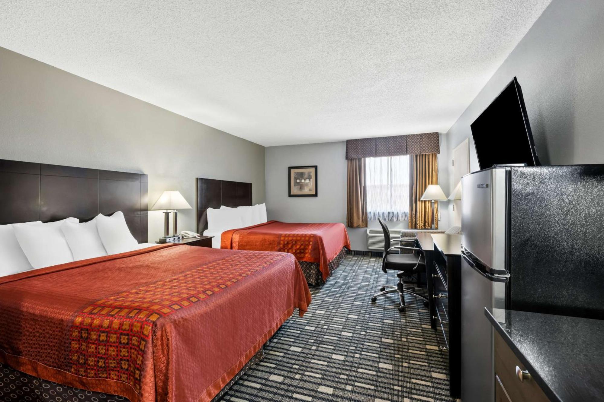 Surestay Plus Hotel By Best Western Lubbock Medical Center מראה חיצוני תמונה