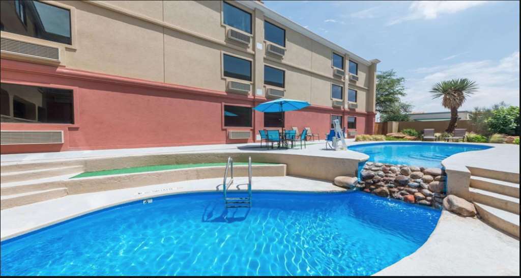 Surestay Plus Hotel By Best Western Lubbock Medical Center מתקנים תמונה